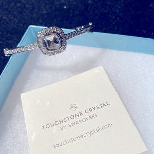 Touchstone. Crystal Paris 1930 bracelet NIB